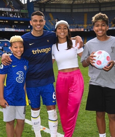 Family of Thiago Silva.